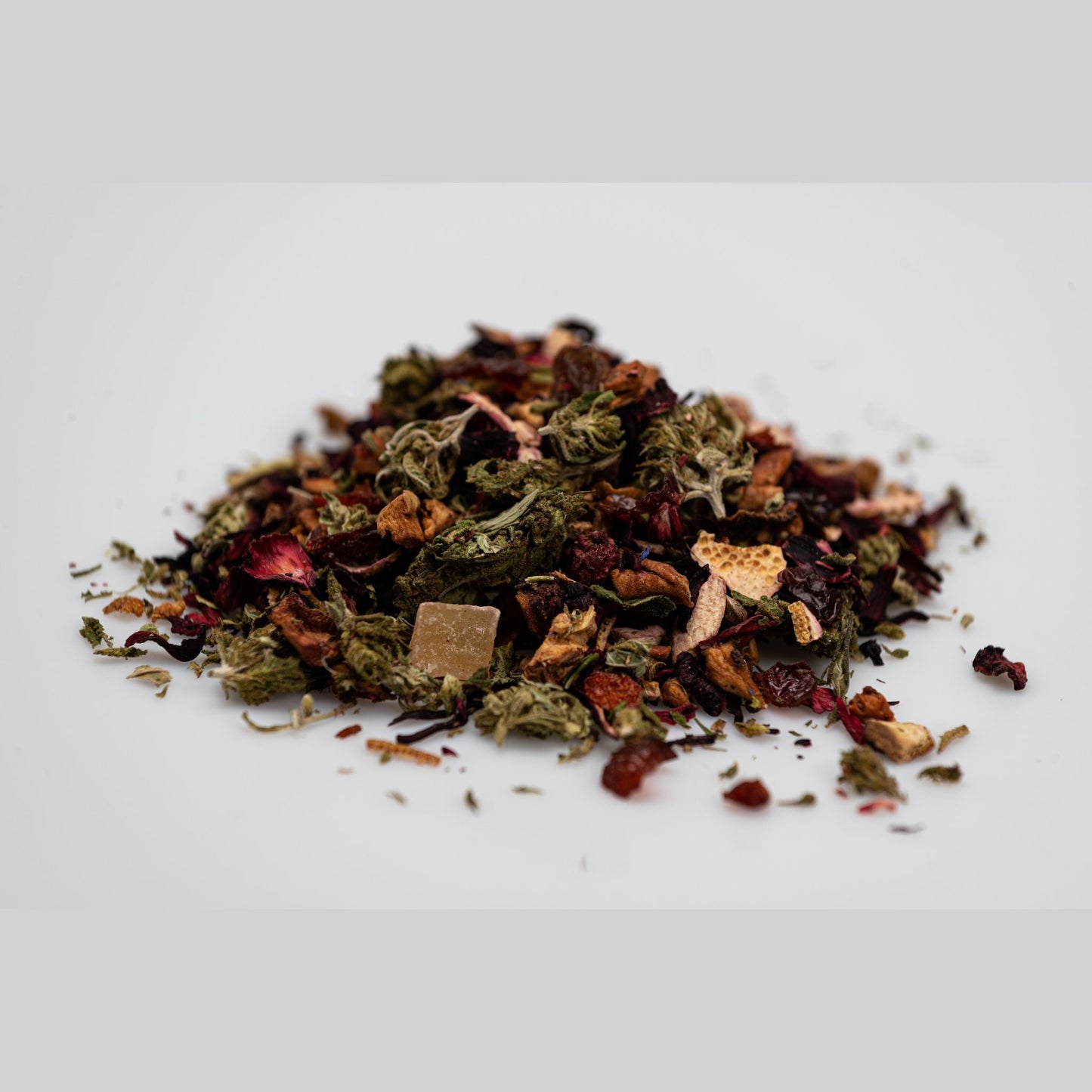Moćni Voćni Duh – voćni čaj – tropske note – 50/100g